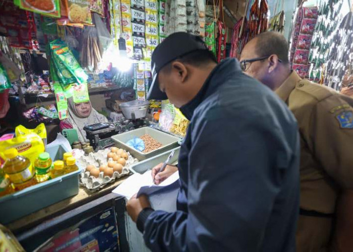 Pemkot Surabaya Awasi Harga dan Keamanan Pangan Jelang Nataru Bersama Satgas Serta BPOM