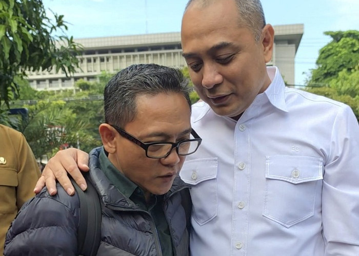 Berjalan Lancar dan Sukses, Wali Kota Eri Cahyadi Apresiasi  Surabaya Fashion Festival 2026
