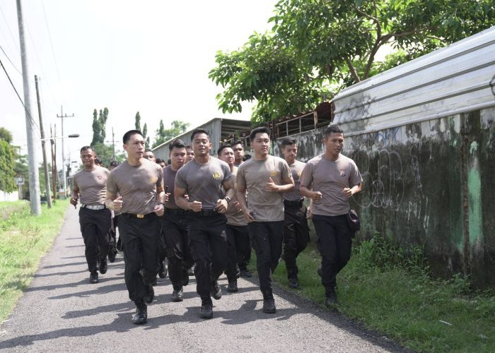 Polres Kediri Kota Gelar Olahraga Pagi Tekan Overweight Personel