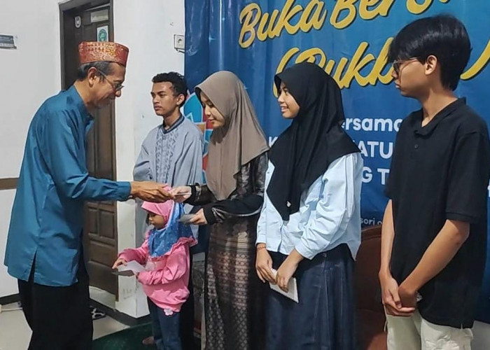 Wujudkan Kepedulian Nyata, Yayasan Qolbun Salim Gelar Bakti Sosial dan Santunan Anak Yatim Serta Kaum Dhuafa