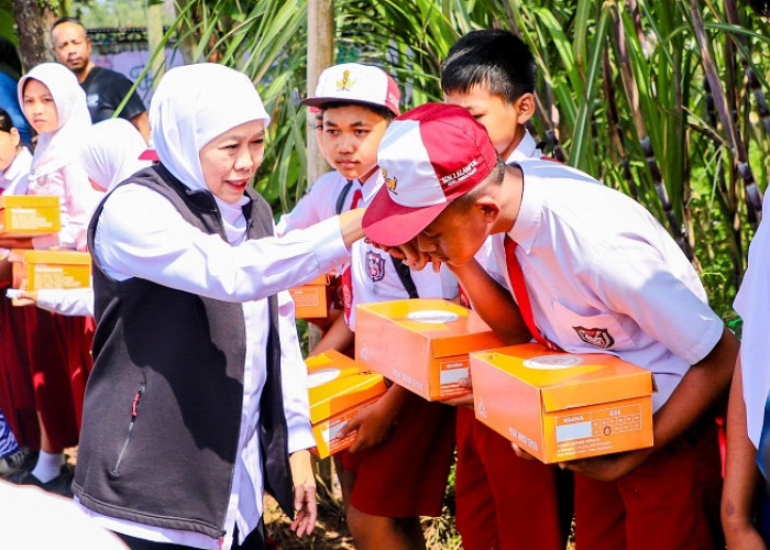 Gubernur Khofifah Ajak Semua Elemen Hapuskan Pekerja Anak di Jatim