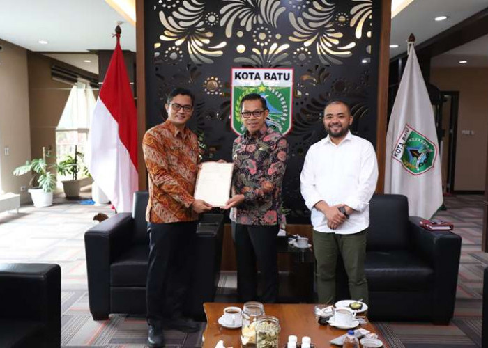 Pemkot Batu Terima 6 Sertifikat Redistribusi Tanah dari BPN