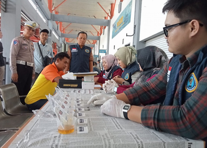 Puluhan Sopir Bus Jalani Tes Urine dan Cek Kesehatan, Ditemukan Beberapa Hipertensi