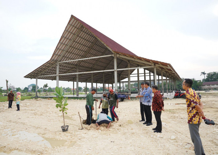 Pohon Keben dan Lempeni Lengkapi Penghijauan Kagama di Lamongan