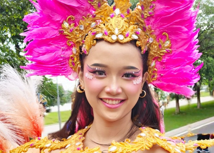 Queen Kanaya DS Tampil Percaya Diri di SFF 2026, Bawa Misi Harumkan Nama Sekolah