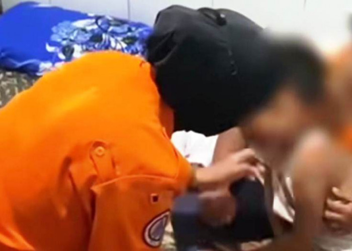 Dua Balita Jadi Korban Atap Rumah Ambrol di Kupang Krajan Kidul Surabaya