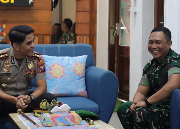 Perkuat Soliditas TNI-Polri di Bumi Blambangan, Kapolresta Banyuwangi Sapa Dandim 0825
