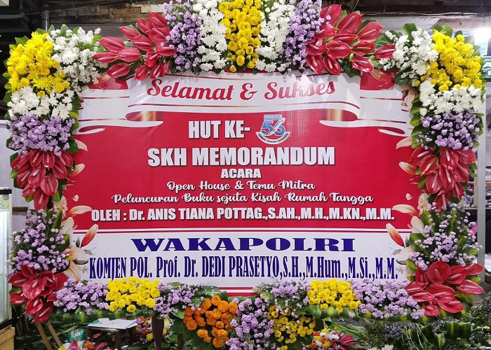 Karangan Bunga Spesial Wakapolri di HUT Ke-56 SKH Memorandum
