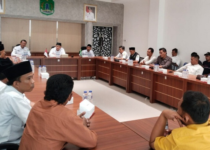 Desak Latihan Militer Dihentikan,  Warga Korban Peluru Nyasar Wadul Bupati Pasuruan