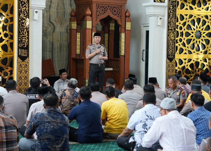 Kapolresta Sidoarjo Ajak Warga Jaga Kamtibmas dengan Jumat Keliling SAS