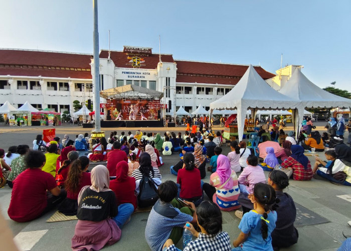 Riuh Penonton di Balai Kota, Puluhan Penari se-Jatim Unjuk Gigi di SFF 2026