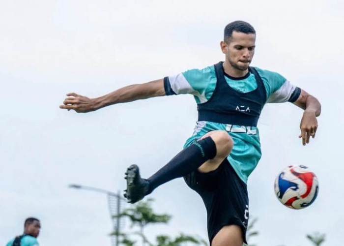 Persebaya Lawan Borneo FC Jadi Laga Spesial Leo Lelis Hadapi Mantan Tim