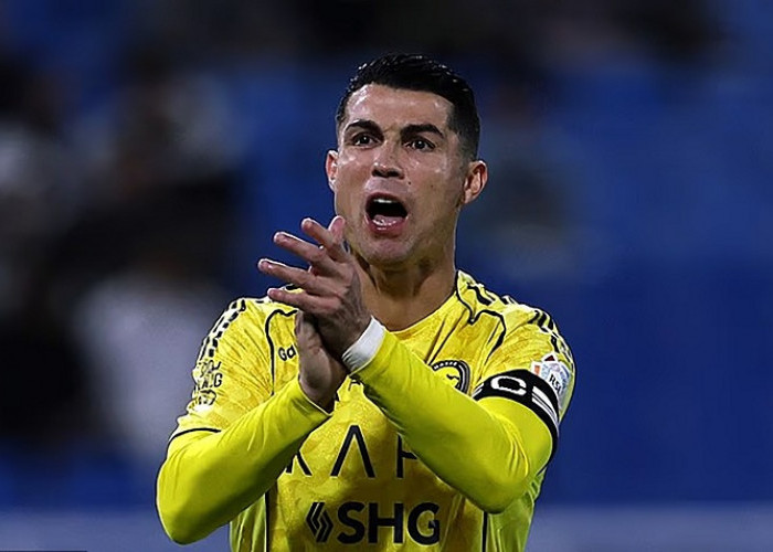Gaji Rp 9,7 Miliar Sehari Tak Cukup: Ronaldo Mogok Main, Tuntut Al-Nassr Beli Bintang Baru!