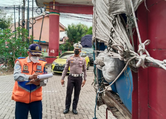 Satlantas Polres Pasuruan Gelar Razia Gabungan Jelang Nataru, Puluhan Kendaraan Diamankan