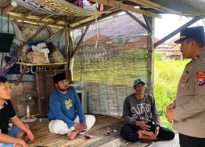 Kapolsek Arosbaya Gencarkan Giat DDS, Edukasi Warga di Desa Rawan Bencana