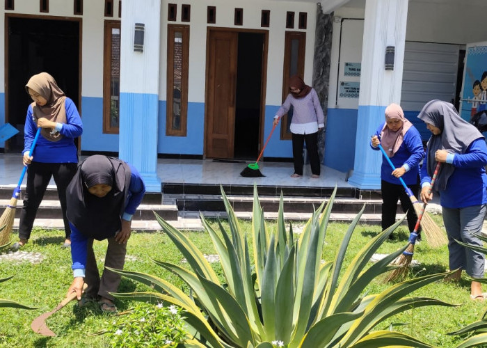 Pastikan Higienitas Makan Bergizi Gratis, SPPG 3 Polres Madiun Sterilisasi Fasilitas Dapur