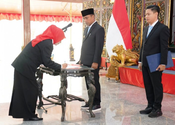 Dorong Peningkatan Mutu Pendidikan, Bupati Bangkalan Lantik 67 Kepala Sekolah