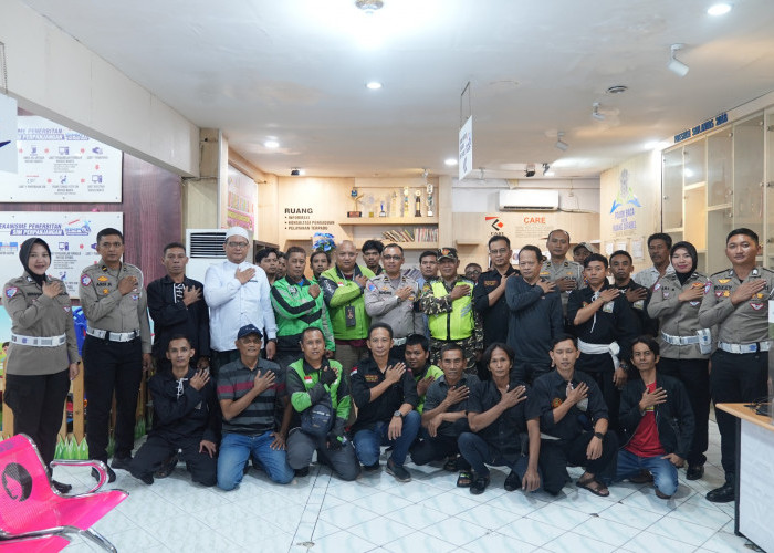 Polres Gresik Gandeng Komunitas Gelar Deklarasi Damai, Wujudkan Kota Aman dan Kondusif