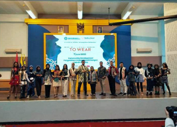 Unair Gebrak Lewat From Waste to Wear: Ubah Limbah Tekstil dengan Sentuhan Sashiko