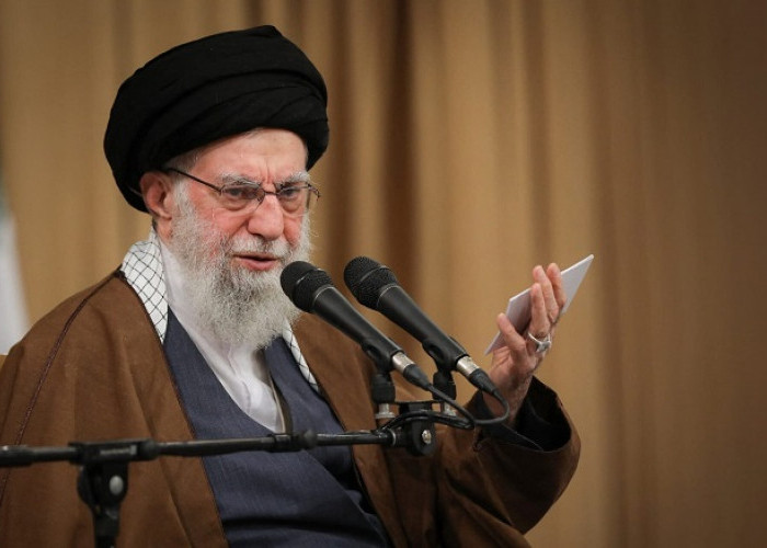 Profil Dan Rekam Jejak Ali Khamenei Pemimpin Tertinggi Iran Tewas Dalam Serangan AS Israel