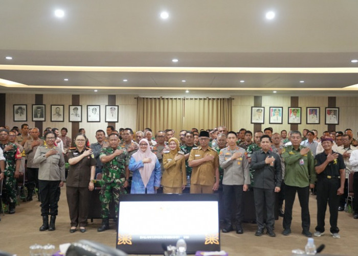 Forkopimda Kediri Gelar Dialog Babinsa, Bhabinkamtibmas dan FKDM Perkuat Harkamtibmas