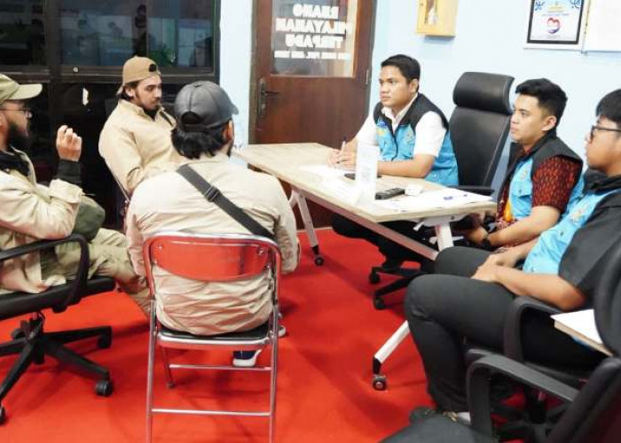 Dinsos Jatim Pulangkan Warga Terdampak Konflik Iran ke Daerah Asal