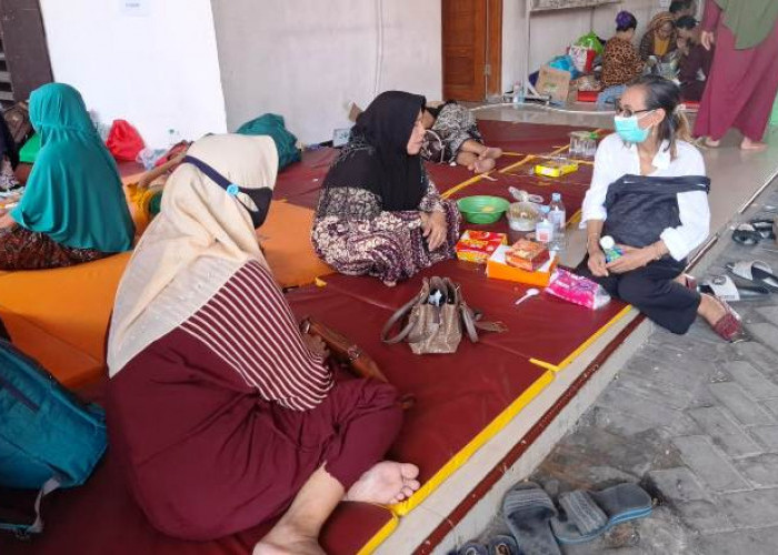 Aktivis Perempuan Jatim Dampingi Pemulihan Pascatrauma Santri Ponpes Al Khoziny Sidoarjo