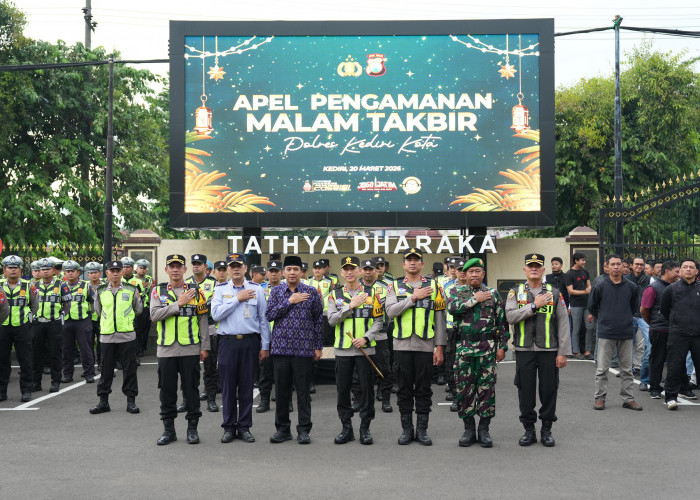 Polres Kediri Kota Terjunkan Personel Gabungan Amankan Puncak Malam Takbir