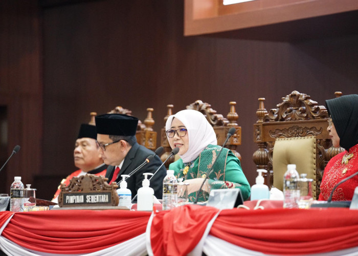 Anik Maslachah Ditunjuk Jadi Ketua Sementara DPRD Jatim Periode 2024-2029