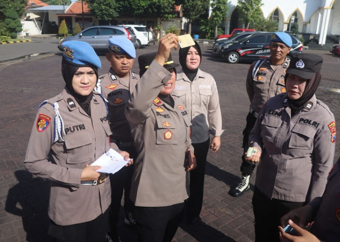Polwan Polres Pasuruan Peringati HUT Ke-77 dengan Penegakan Disiplin