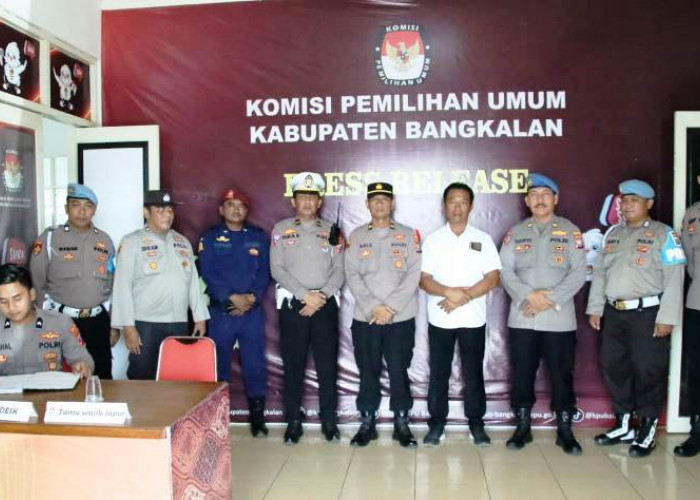 Tim Patroli Gabungan Polres Bangkalan Pantau Ketat Obvit  KPU dan Bawaslu