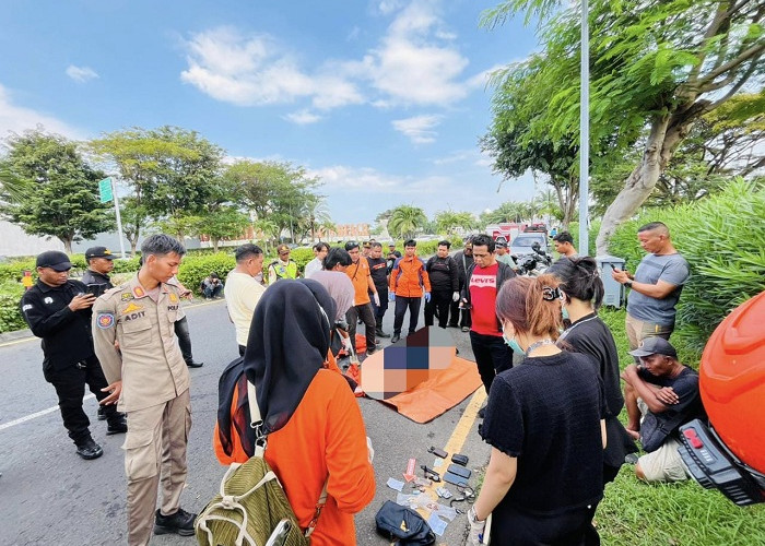 Warga Laguna Timur Surabaya Digegerkan Penemuan Mayat Pria di Sungai