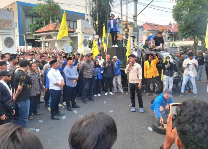 Respons Tuntutan Mahasiswa, Pemkot Klarifikasi Anggaran Rumdin hingga Perbaikan Air Bersih