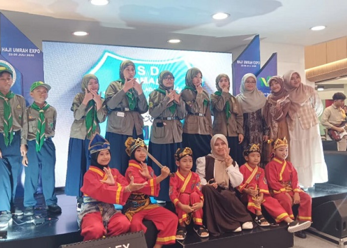 Talenta SD Muhammadiyah 4 Pucang Meriahkan Expo Umrah Haji di Tunjungan Plaza 1 Surabaya