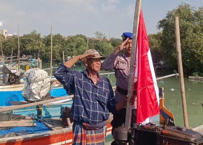 Semarak Kemerdekaan RI Ke-80 di Gresik, Bagikan 10.000 Bendera dan Gelar Aksi Bersih Pesisir