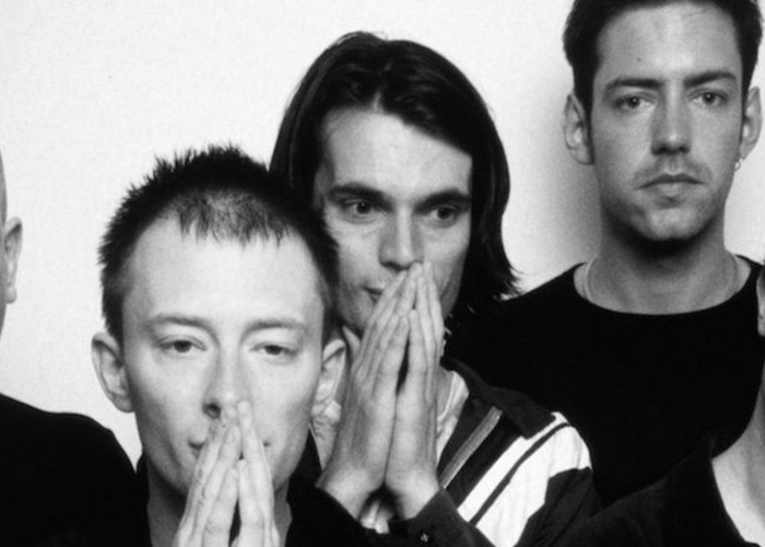 Makna dan Lirik Lagu No Surprises - Radiohead Beserta Terjemahannya