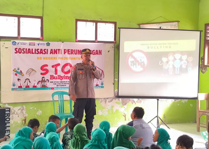 Polisi dan Pelajar Deklarasi Stop Bullying