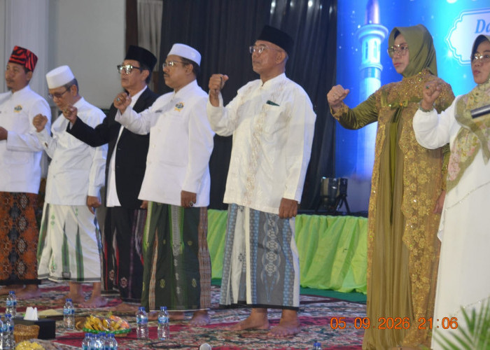 Perkuat Sinergi Ulama dan Umara, Ribuan Jemaah Jatman-JQH NU Padati Pendopo Sidoarjo