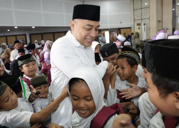 Pemkot Surabaya dan GOW Santuni 1.500 Anak Yatim Lintas Agama
