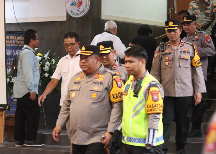 Kapolres Pasuruan Perketat Pengamanan Misa Natal 2025 di Gereja Santa Theresia