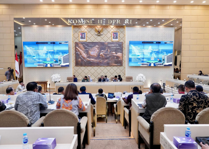 Tindak Lanjut Evaluasi Triwulan I, Komisi II DPR RI Adakan Rapat Kerja dengan Kanwil BPN Provinsi se-Indonesia