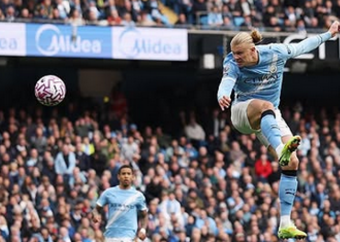 Erling Haaland Ungkap Rahasia di Balik Gol-Gol Spektakulernya: Fleksibilitas, Susu Mentah, dan Steak