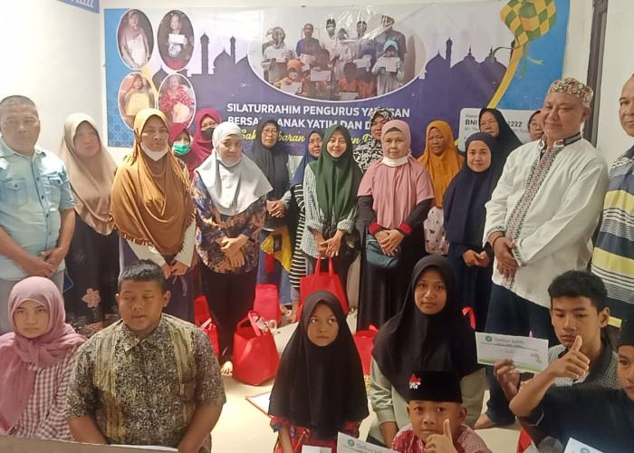 Yayasan Qolbun Salim Beri Santunan Anak-Anak Yatim dan Para Janda
