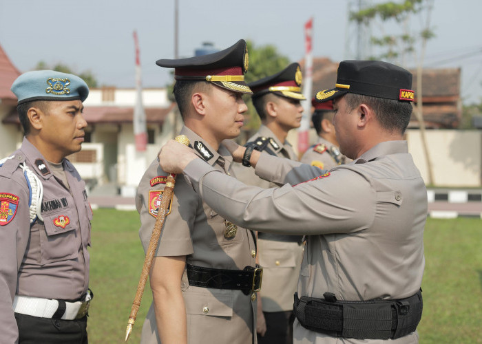 Polres Blitar Gelar Upacara Sertijab Wakapolres dan Kasat Reskrim, Ini Daftar Lengkapnya