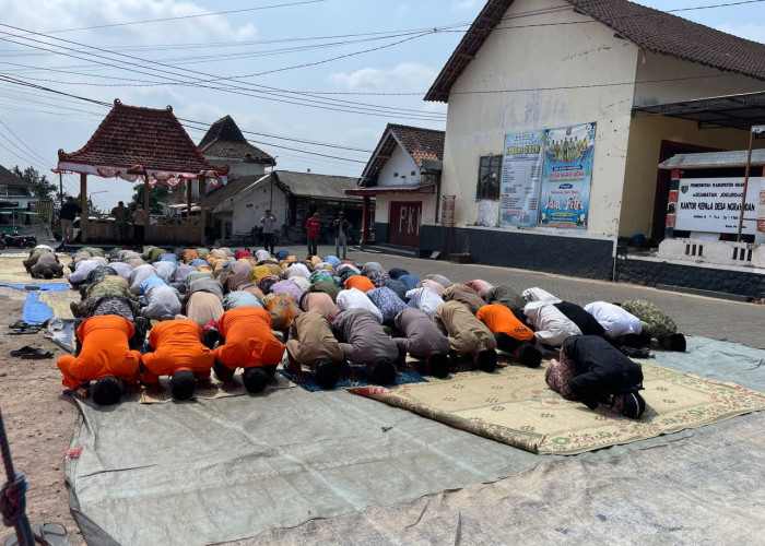 Ikhtiar Hadapi Karhutla Gunung Lawu, Polsek Jogorogo Bersama Perhutani dan BPBD Gelar Salat Istisqa