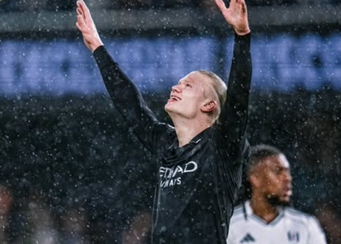 Haaland Cetak 100 Gol, City Menang 5-4 dalam Laga Gila Kontra Fulham