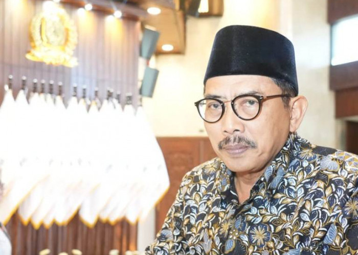 Ketua DPRD Jatim Musyafak Rouf Ajak Warga Ramaikan Pagelaran Wayang Kulit di Indrapura