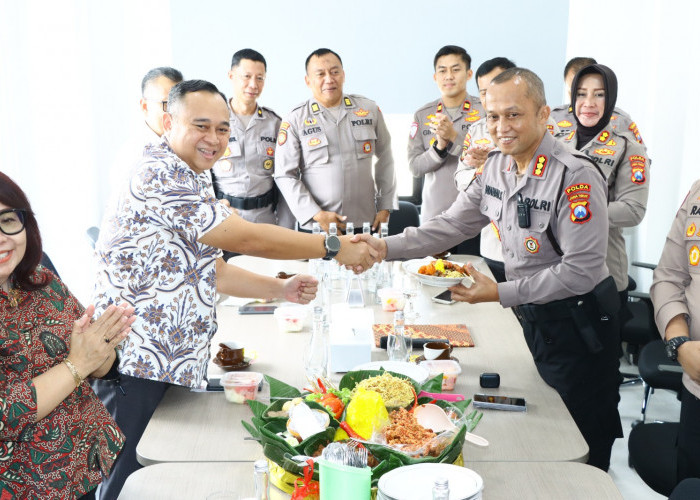 Perkuat Keamanan Obvitnas, JIIPE Serahkan Kantor Kepolisian Khusus Kawasan