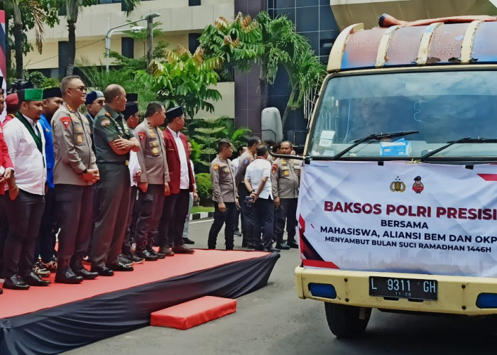 Gandeng Mahasiswa, Polda Jatim Gelar Baksos Polri Presisi, Gelontorkan 12 Ribu Paket Sembako