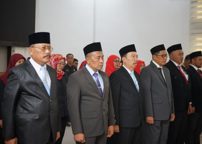 Belasan Pejabat Dikukuhkan, Bupati Jombang Tekankan Penguatan Bapperida